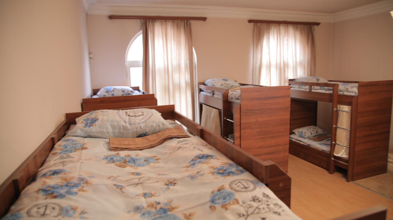 Noy Hostel Jerevan Eksteriør bilde