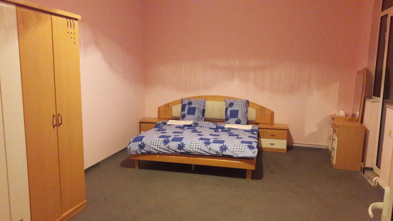 Noy Hostel Jerevan Eksteriør bilde