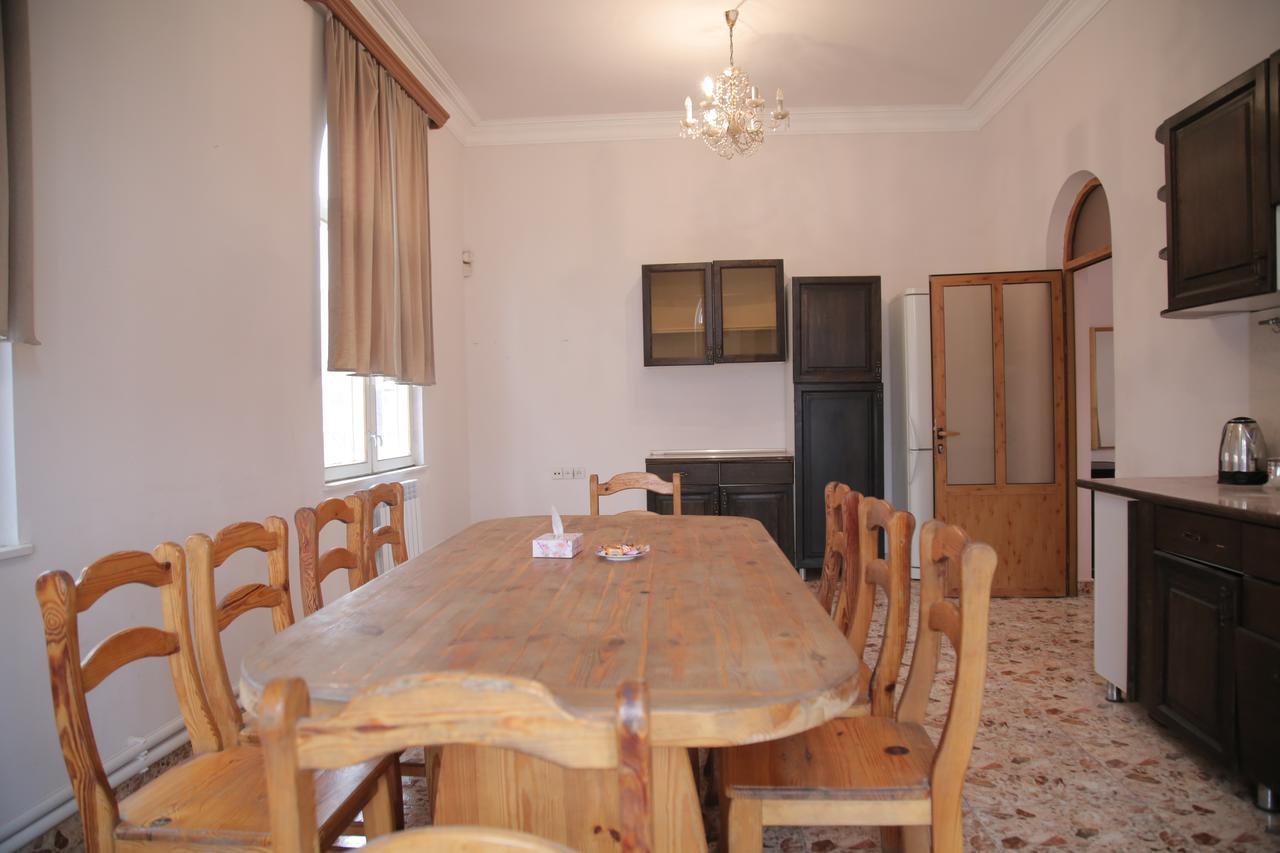Noy Hostel Jerevan Eksteriør bilde