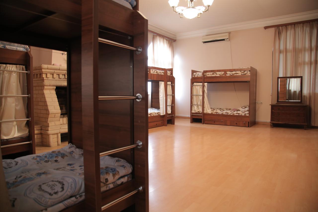 Noy Hostel Jerevan Eksteriør bilde